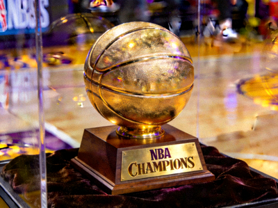 NBA总冠军奖杯 - 拉里·奥布莱恩冠军奖杯实物